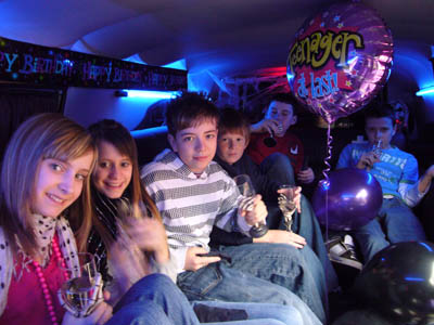 Birthday Party Venues on Birthday Party In A Hearse  Nationwide Limousine Hire
